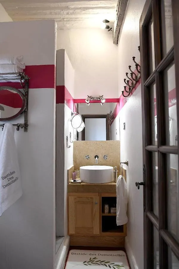 Bed and Breakfast Bastide Des Demoiselles Roussillon en Isere Bed & Breakfast