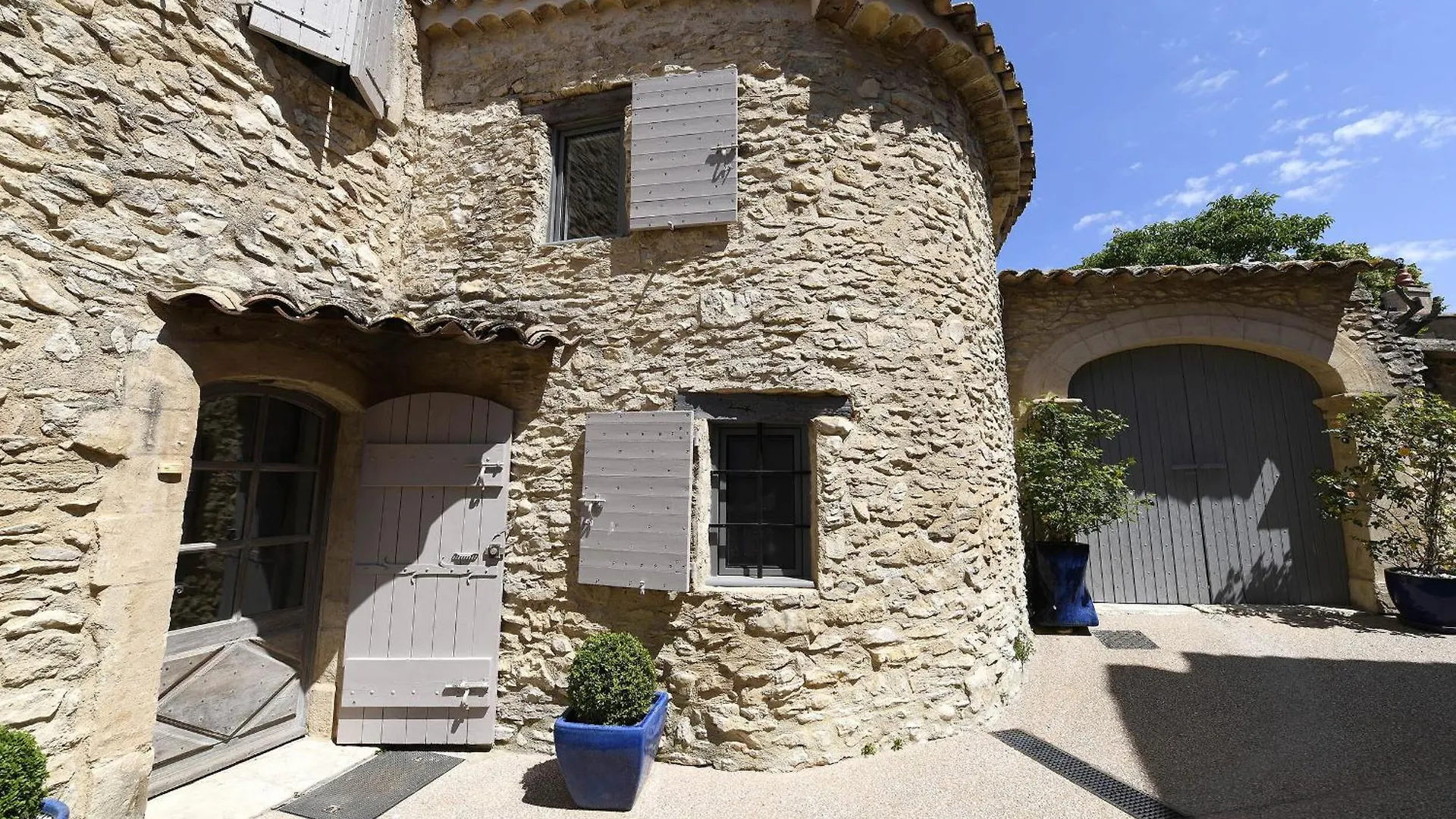 Bed and Breakfast Bastide des Demoiselles à Roussillon en Isere Couette-café