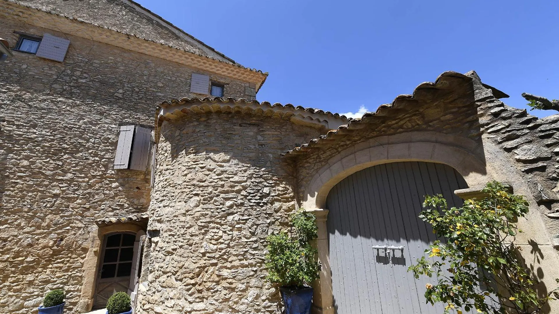 Couette-café Bed and Breakfast Bastide des Demoiselles à Roussillon en Isere